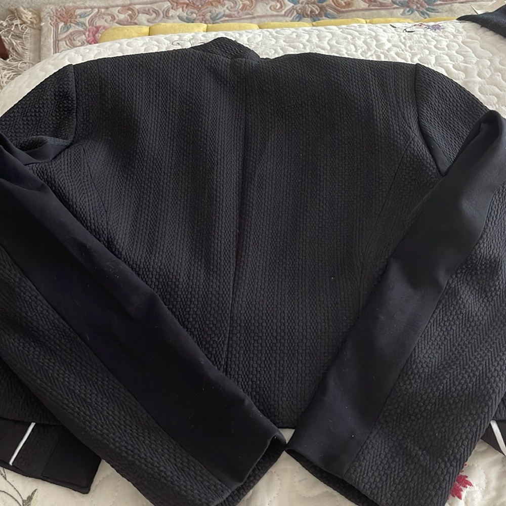 White House Black Market black open blazer - Picture 9 of 10